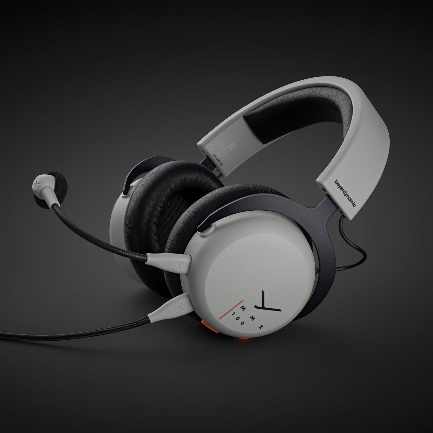 Beyerdynamic MMX100
