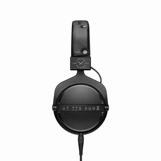 Beyerdynamic DT 770 PRO X LIMITED EDITION